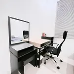 Uptown Guesthouse Studio